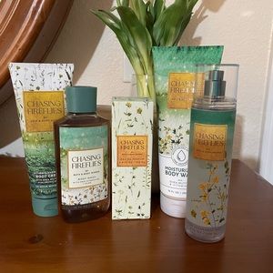 New Women's Bath And Body Works Chasing Fireflies